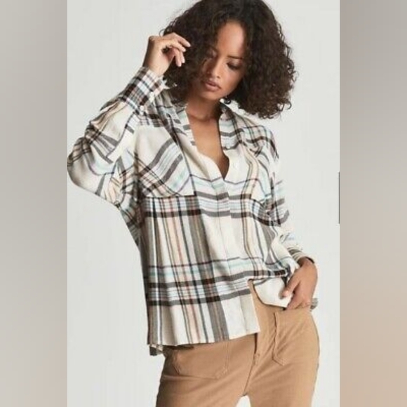 Nwt reiss Amira light ground check plaid button down in cream size 8 - Picture 3 of 14